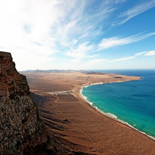 lanzarote-mare Programma Lanzarote: Camminando nella affascinante “Terra del fuoco”